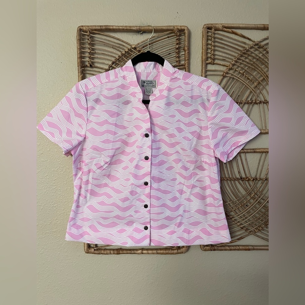 Avanti Hawaii Hawaiian Top Blouse Shirt Aloha Print Wave Pink Women's Sz‎ L B4